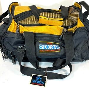 Vintage Sports Authority Yellow Black Canvas Travel Gym Duffle Bag W/Name Tag